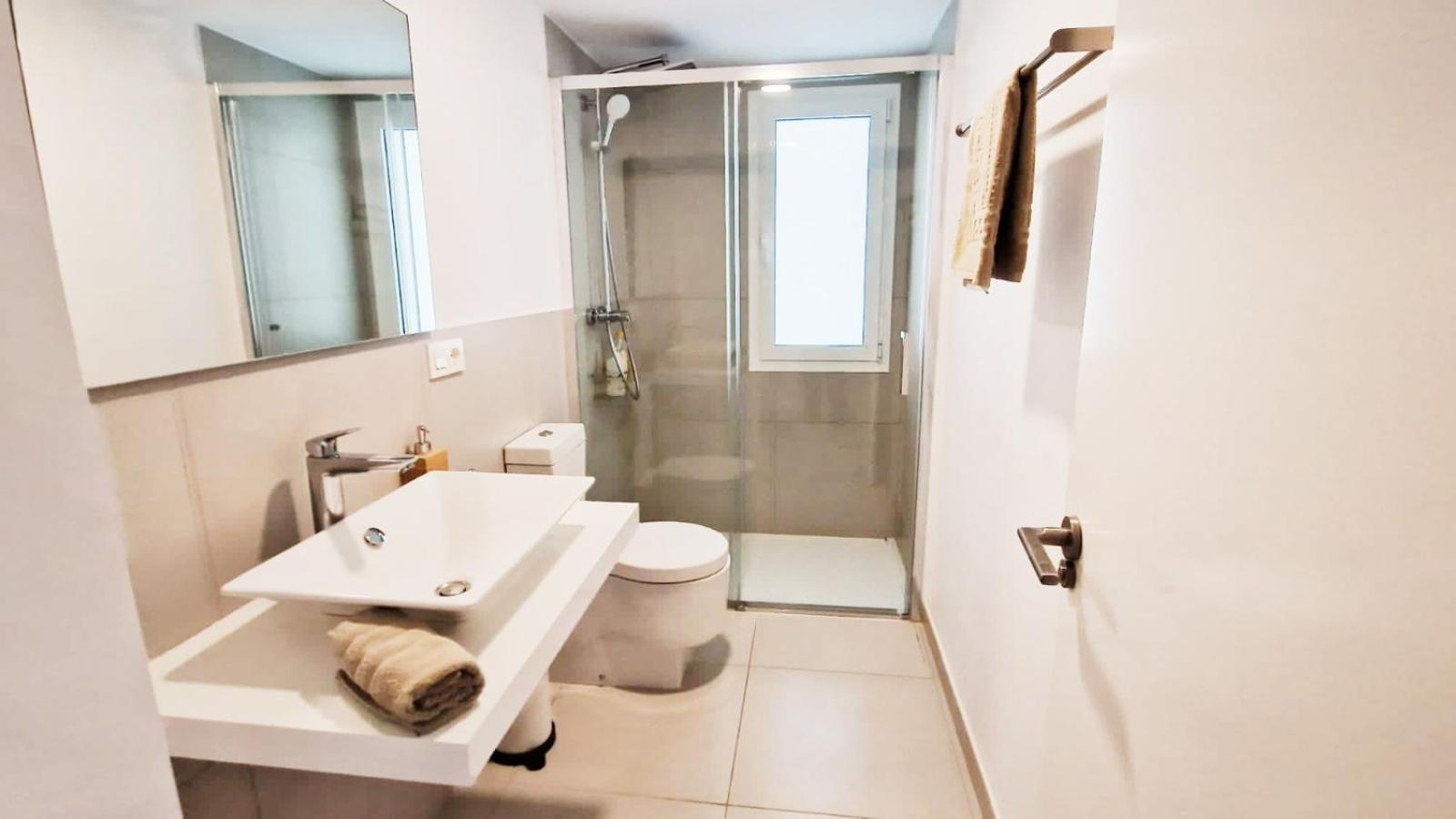 Stunning 3 Bed Appartement