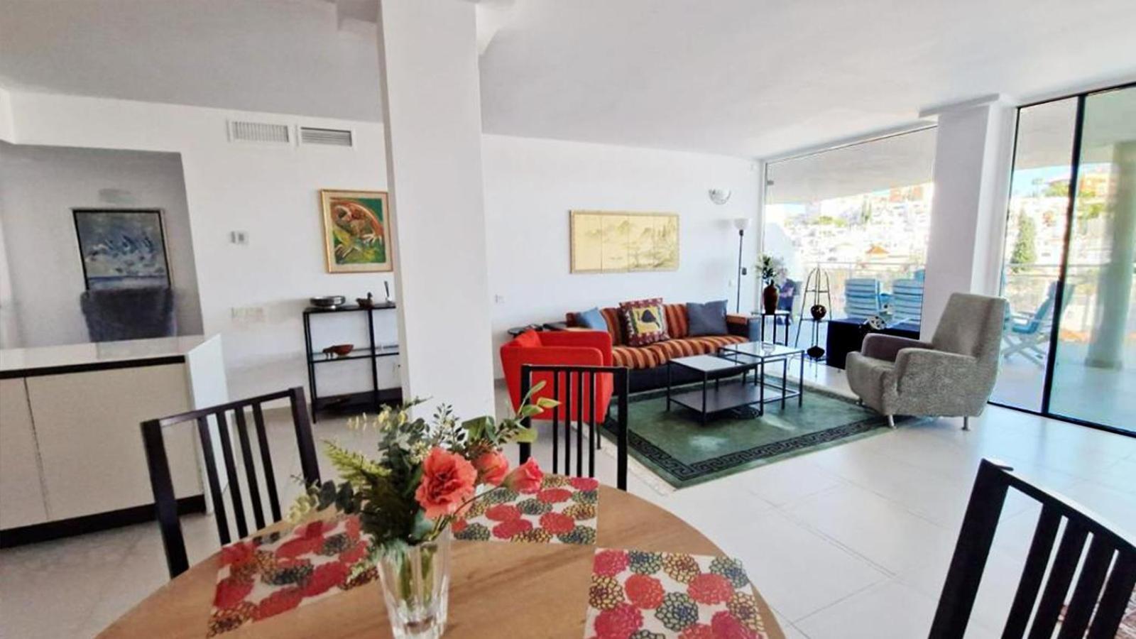 Stunning 3 Bed Benalmádena