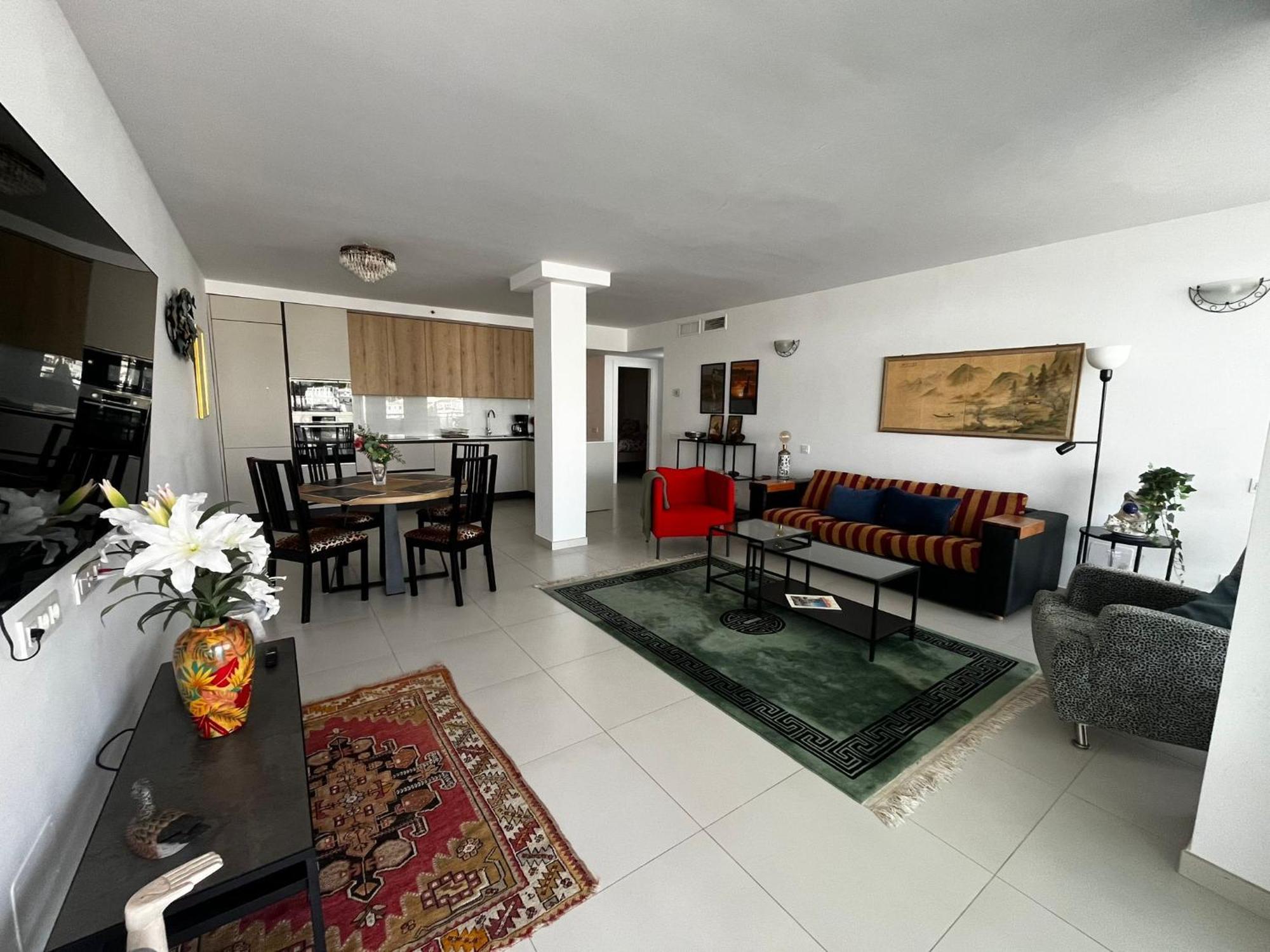 Stunning 3 Bed Appartement Benalmádena
